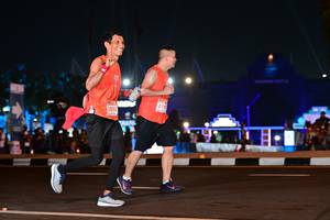BIB: 279, 20152
                            <button type="button" onclick="openModal(15082288)" class="btn btn-primary btn-sm float-right btn-popup" data-toggle="modal" data-target=".modal-high-quality">
                        <i class="fas fa-shopping-cart"></i> Add to Cart
                    </button>
                                            <button type="button" onclick="isThisMe(15082288, true)" class="btn btn-success btn-sm float-right btn-popup btn-isme hidden" data-toggle="tooltip" data-placement="bottom" title="นี่คือรูปของคุณใช่ไหม คลิกที่นี่เพื่อเอาเข้าอัลบั้ม">
                        <i class="fas fa-plus"></i> Add to album
                    </button>
                    <button type="button" onclick="isThisMe(15082288, false)" class="btn btn-warning btn-sm float-right btn-popup btn-isnotme hidden">
                        <i class="fas fa-ban"></i> Remove from album
                    </button>